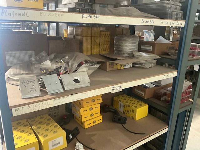 Partij vrachtwagen onderdelen - afbeelding 7 van  12