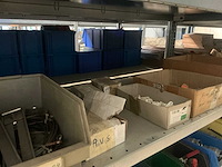 Partij vrachtwagen onderdelen - afbeelding 2 van  19