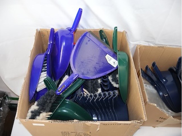 Partij vuilnisblik - afbeelding 4 van  5