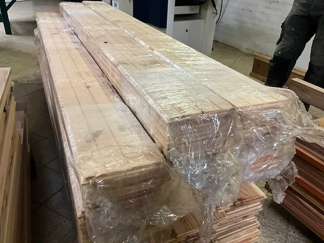 Partij vuren tand en groef (totaal 25 m2) - afbeelding 4 van  7