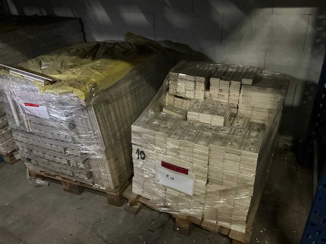 Partij wandtegels en vloertegels - afbeelding 6 van  11