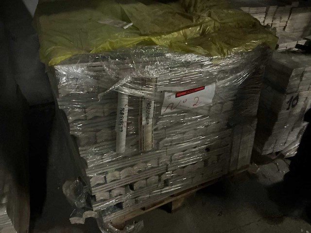 Partij wandtegels en vloertegels - afbeelding 8 van  11