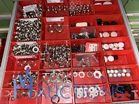 Partij wartels en contactdozen mennekes - afbeelding 7 van  13