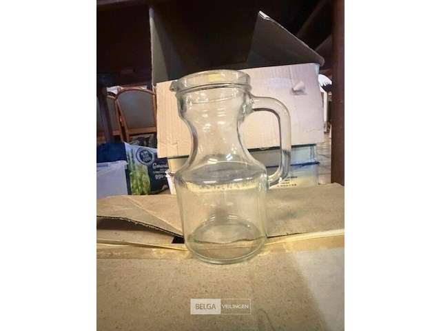 Partij waterkannen - afbeelding 1 van  3