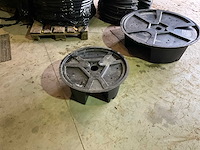 Partij waterreservoirs voor fonteinen - afbeelding 9 van  16