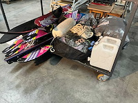 Partij watersport materiaal