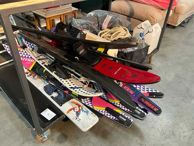 Partij watersport materiaal - afbeelding 2 van  4