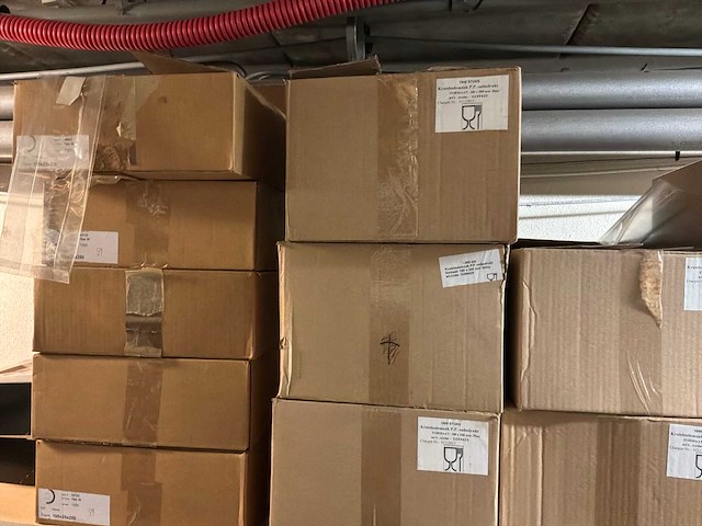 Partij wegwerp borden, bestek,… - afbeelding 18 van  21