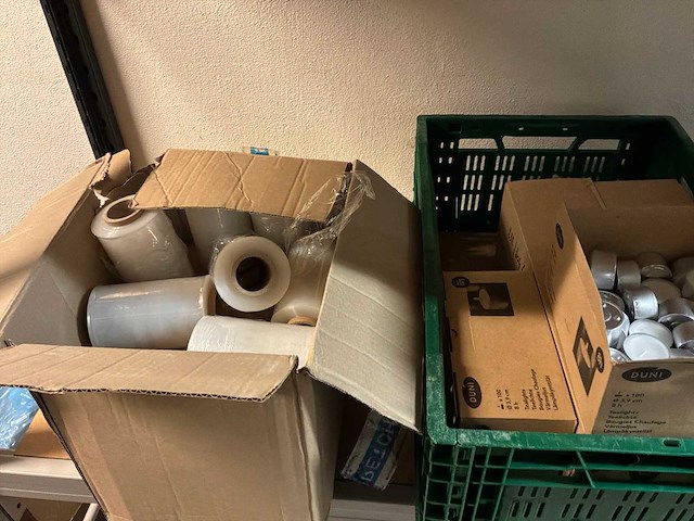 Partij wegwerp borden, bestek,… - afbeelding 19 van  21