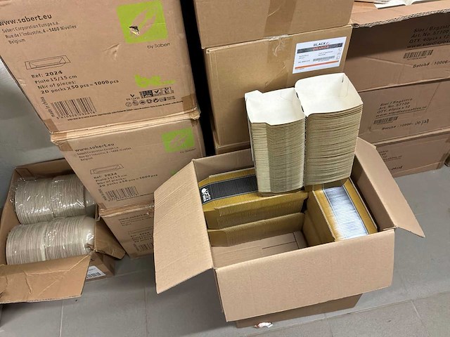 Partij wegwerp borden, bestek,… - afbeelding 4 van  21