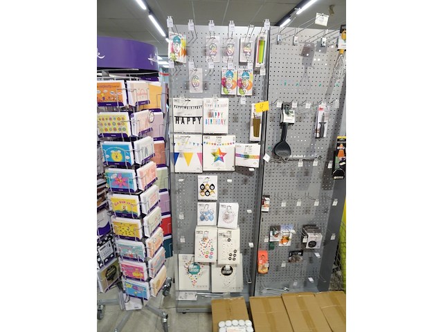 Partij wenskaarten samen met diversen - afbeelding 4 van  8