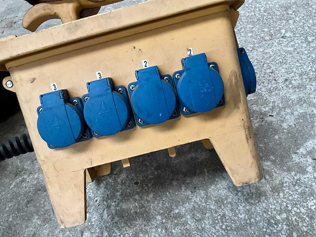 Partij werf elektra - afbeelding 8 van  20