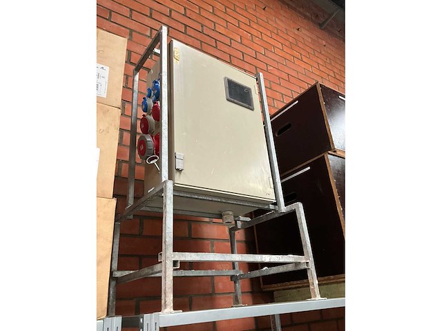 Partij werf elektra - afbeelding 12 van  20