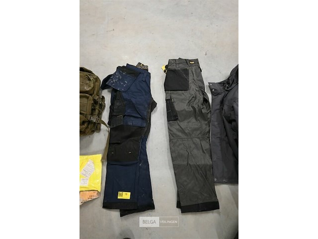 Partij werkkledij + tassen - afbeelding 3 van  8