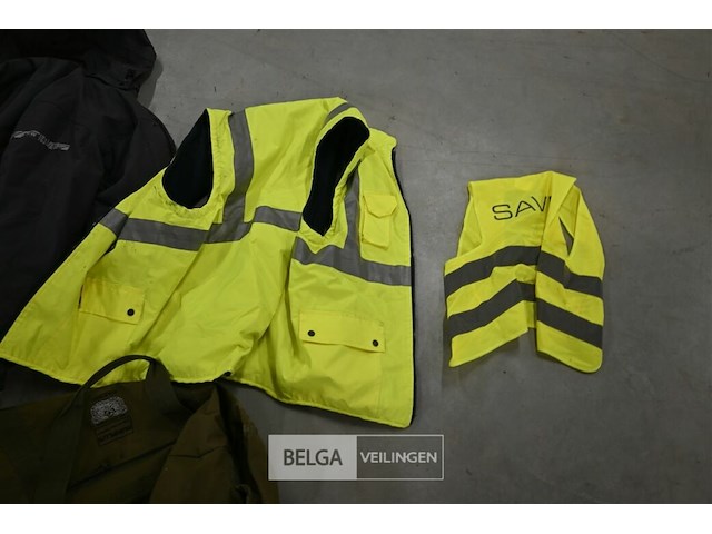 Partij werkkledij + tassen - afbeelding 8 van  8