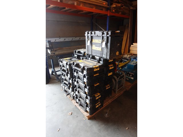 Partij werkkoffers dewalt - afbeelding 2 van  4