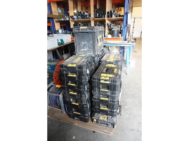 Partij werkkoffers dewalt - afbeelding 4 van  4