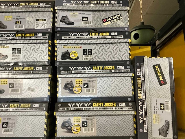Partij werkschoenen & laarzen - afbeelding 21 van  21