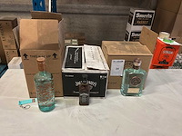 Partij whisky en gin - afbeelding 1 van  3