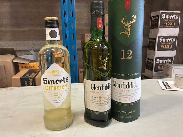 Partij whisky, gin en jenever - afbeelding 1 van  4