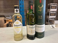 Partij whisky, gin en jenever - afbeelding 1 van  4