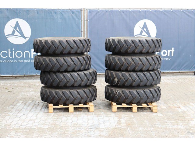 Partij wielen op velg tiron 10.00-2.0 8stuks - afbeelding 1 van  1