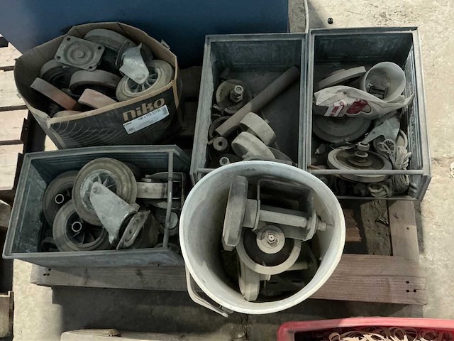 Partij wielen - afbeelding 1 van  6