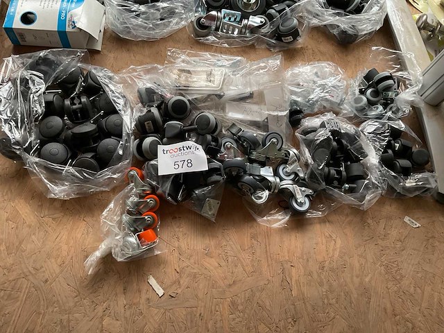 Partij wielen - afbeelding 1 van  10