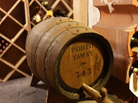 Partij wijnkelder decoratie - afbeelding 13 van  20