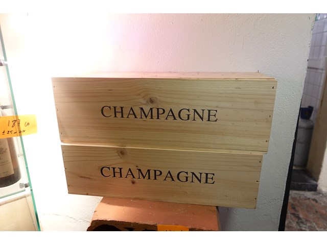 Partij wijnkelder decoratie - afbeelding 12 van  20