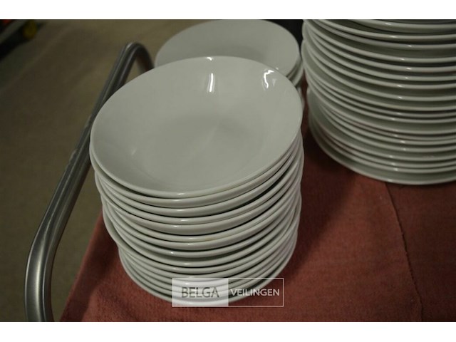 Partij witte borden sastrugi - afbeelding 3 van  3