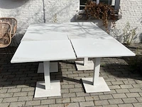Partij witte terrastafels - afbeelding 2 van  4