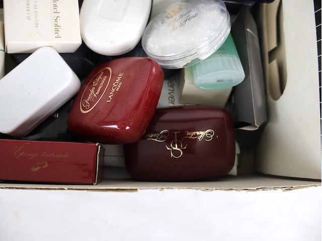 Partij zeep - afbeelding 6 van  7