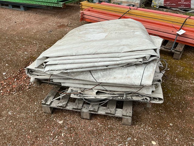 Partij zeilen - afbeelding 1 van  4