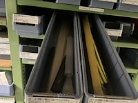 Partij zekeringen en elektrisch installatiemateriaal - afbeelding 39 van  135