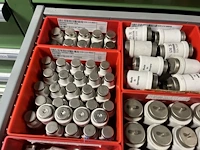 Partij zekeringen en elektrisch installatiemateriaal - afbeelding 118 van  135