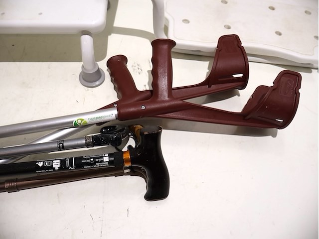 Partij zelfhulpmiddelen - afbeelding 3 van  6