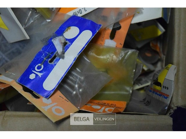 Partij zelftappers + houtschroeven - afbeelding 2 van  3