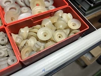 Partij zuignappen, bandverwarmingen en vormdelen - afbeelding 10 van  40