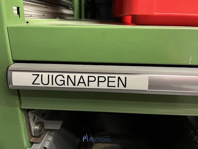 Partij zuignappen, bandverwarmingen en vormdelen - afbeelding 39 van  40