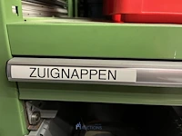 Partij zuignappen, bandverwarmingen en vormdelen - afbeelding 39 van  40