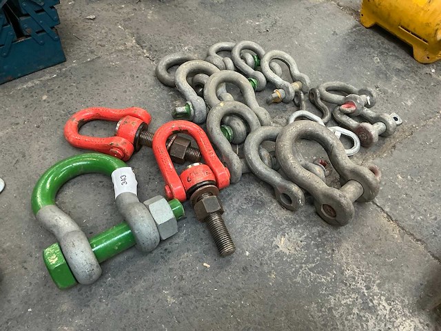 Partij zware d sluitingen - afbeelding 1 van  6