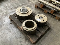 Partij zware industriële onderdelen - afbeelding 3 van  10