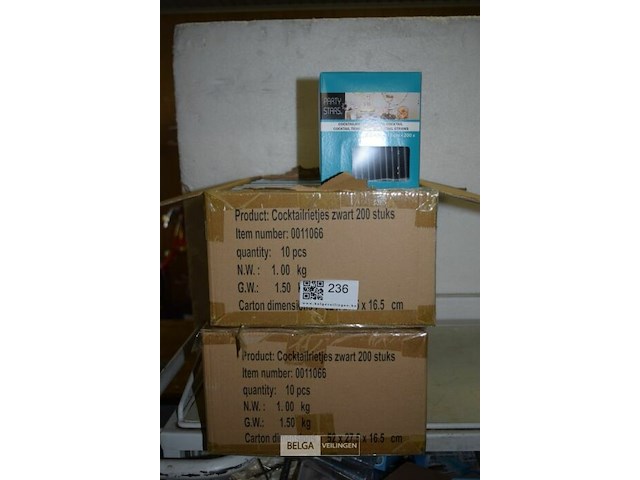 Partij zwarte cocktailrietjes ±400 rietjes - afbeelding 3 van  3