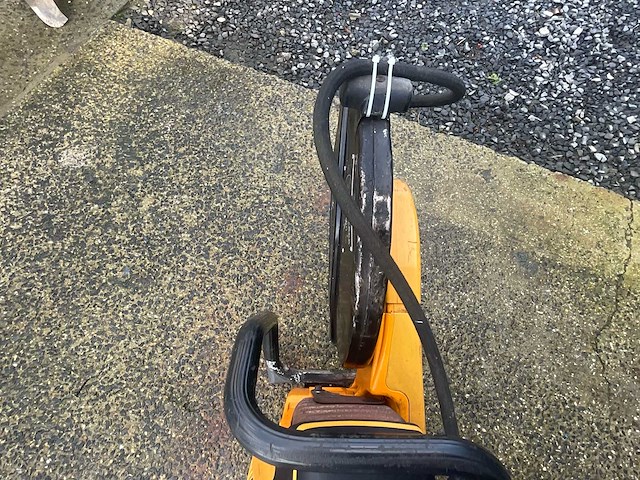 Partner k1250 actieve betonzaag - afbeelding 6 van  6