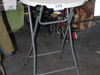 Party tafel - afbeelding 1 van  1