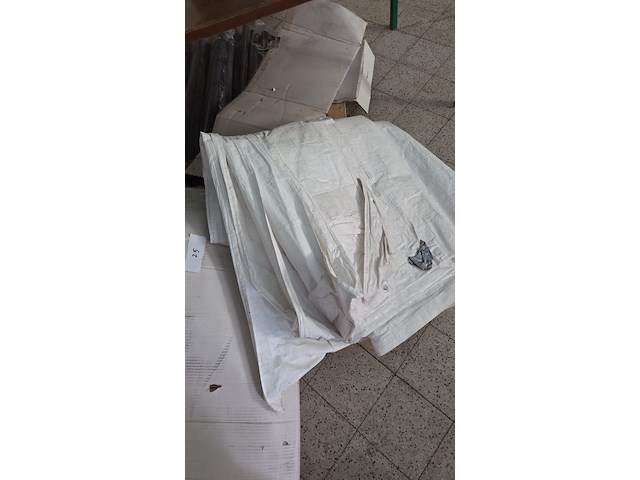 Party tent 4m x 8m - afbeelding 1 van  3