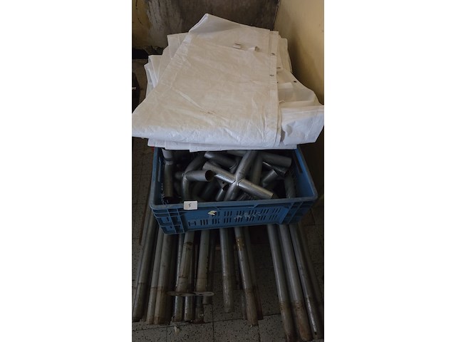 Party tent 4mx8m - afbeelding 2 van  2