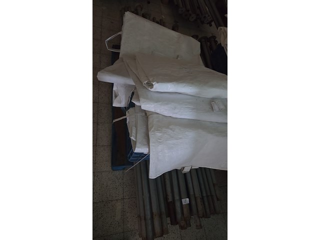 Party tent 4mx8m - afbeelding 2 van  3
