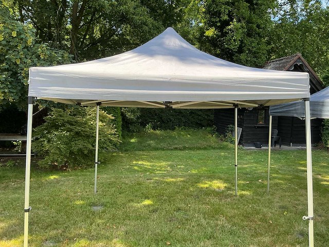 Partytent - afbeelding 1 van  5